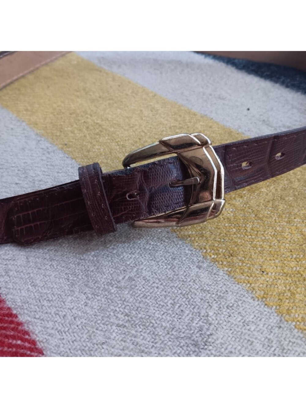 Size 14 32W Vintage Vegan Womens Brown Belt With Gold-Tone Buckle USA